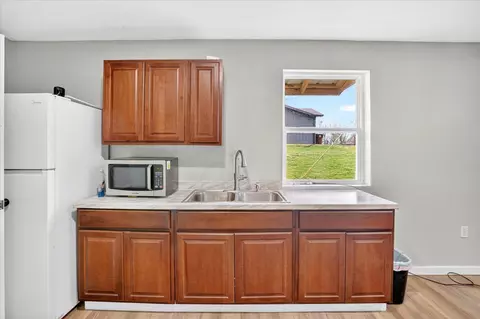 Kitchen - 493 Spring Creek Rd, Clever, MO 65631 photo 7 of 7