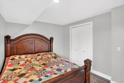 Bedroom - 493 Spring Creek Rd, Clever, MO 65631 photo 10 of 12
