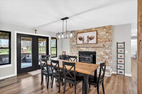Dining - 493 Spring Creek Rd, Clever, MO 65631 photo 1 of 5