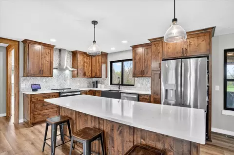 Kitchen - 493 Spring Creek Rd, Clever, MO 65631 photo 1 of 7