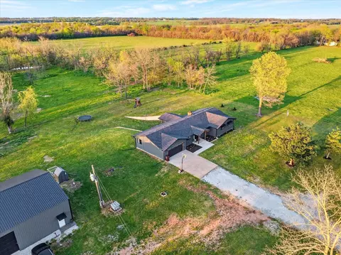View/Area - 493 Spring Creek Rd, Clever, MO 65631 photo 1 of 15