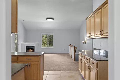 Living - 391 Southview Dr, Branson, MO 65616 photo 6 of 13