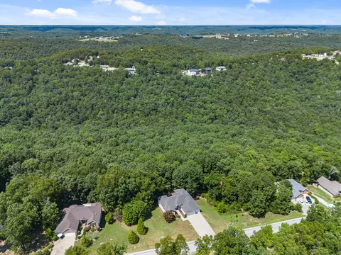 View/Area - 391 Southview Dr, Branson, MO 65616 photo 4 of 6