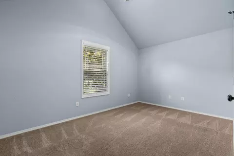 Bedroom - 391 Southview Dr, Branson, MO 65616 photo 5 of 8