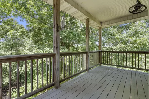 Exterior - 391 Southview Dr, Branson, MO 65616 photo 5 of 7