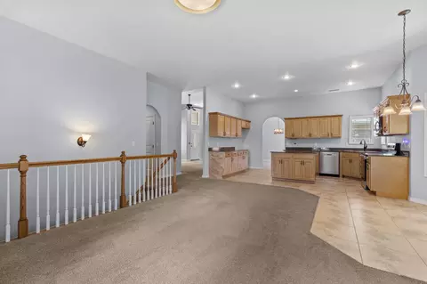 Living - 391 Southview Dr, Branson, MO 65616 photo 11 of 13