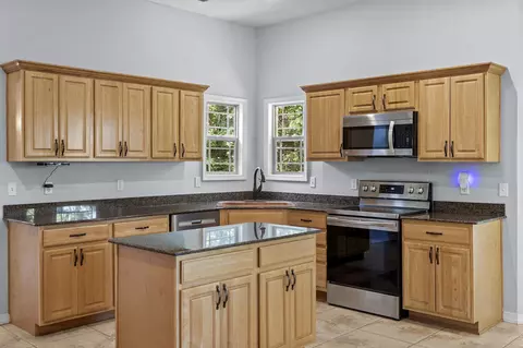 Kitchen - 391 Southview Dr, Branson, MO 65616 photo 1 of 3