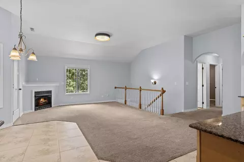 Living - 391 Southview Dr, Branson, MO 65616 photo 10 of 13