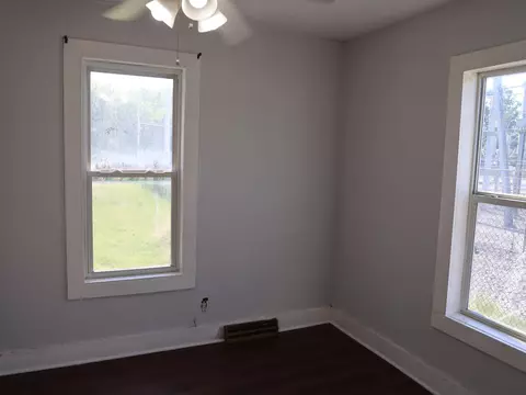 Bedroom - 1020 N West Ave, Springfield, MO 65802 photo 5 of 7