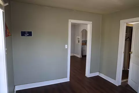 Entry Way - 1020 N West Ave, Springfield, MO 65802 photo 2 of 2