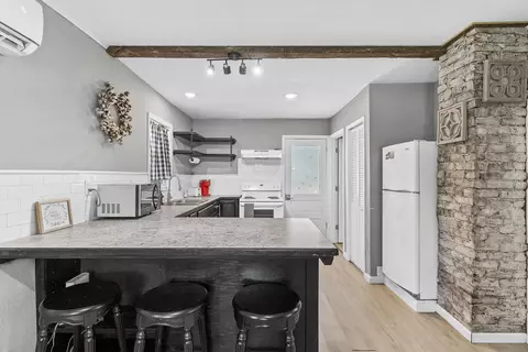 Kitchen - 1525 W Webster St, Springfield, MO 65802 photo 1 of 5