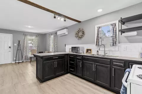 Kitchen - 1525 W Webster St, Springfield, MO 65802 photo 5 of 5