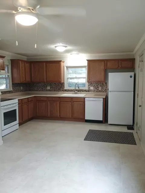 Kitchen - 725 W Chicago St, Springfield, MO 65803 photo 2 of 2