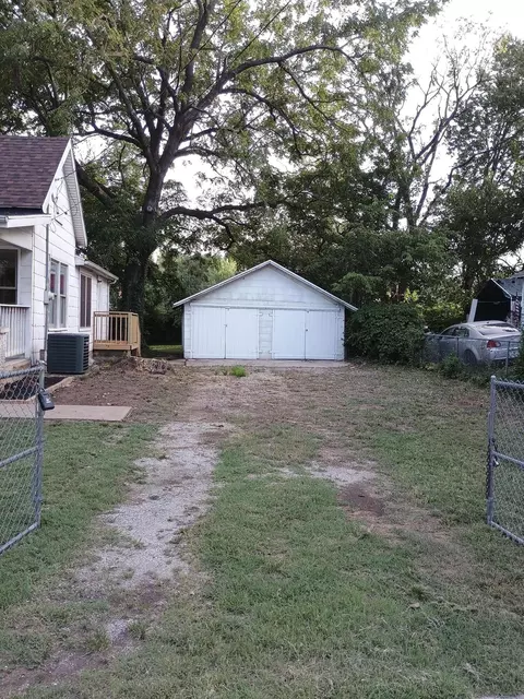 Exterior - 725 W Chicago St, Springfield, MO 65803 photo 2 of 2