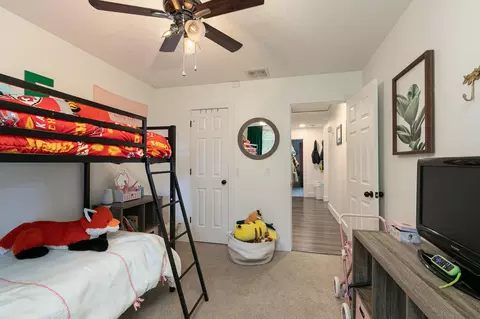 Bedroom - 648 E Lakewood Pl, Springfield, MO 65810 photo 5 of 6