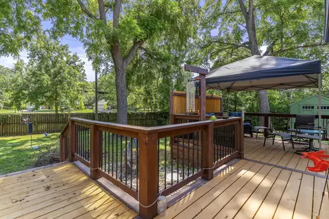Exterior - 782 W Deerfield St, Springfield, MO 65807 photo 5 of 17