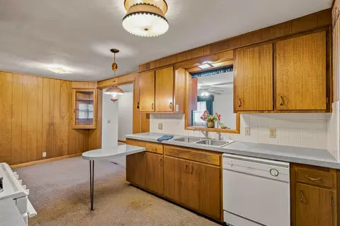 Kitchen - 114 Melody Ln, Monett, MO 65708 photo 3 of 6