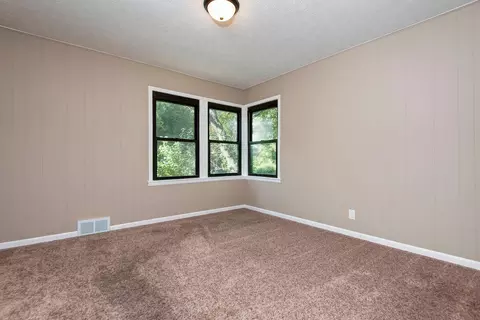 Bedroom - 1427 S Pickwick Ave, Springfield, MO 65804 photo 1 of 5