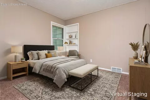 Bedroom - 1427 S Pickwick Ave, Springfield, MO 65804 photo 2 of 5