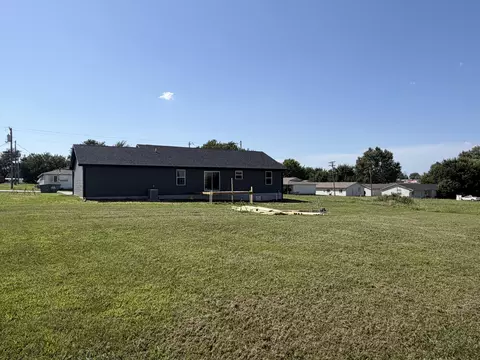 824 Birch St, Buffalo, MO 65622 photo 3
