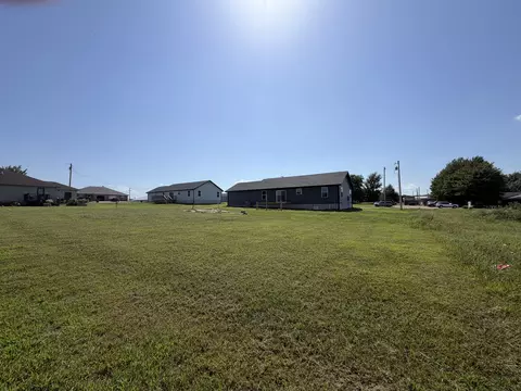 824 Birch St, Buffalo, MO 65622 photo 4