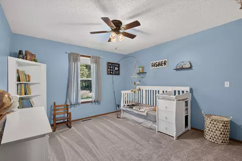 Bedroom - 296 Rogers Ln, Sparta, MO 65753 photo 3 of 3