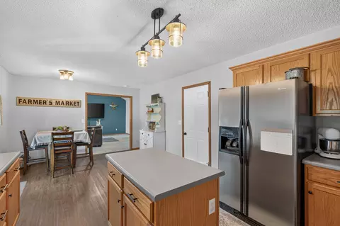Kitchen - 296 Rogers Ln, Sparta, MO 65753 photo 2 of 2