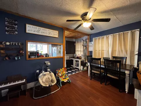 Dining - 827 Main St, Cabool, MO 65689 photo 2 of 2