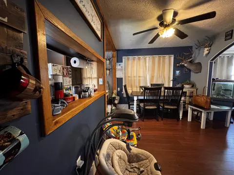 Dining - 827 Main St, Cabool, MO 65689 photo 1 of 2