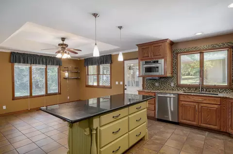 Kitchen - 5455 S Farm Road 137, Springfield, MO 65810 photo 2 of 5