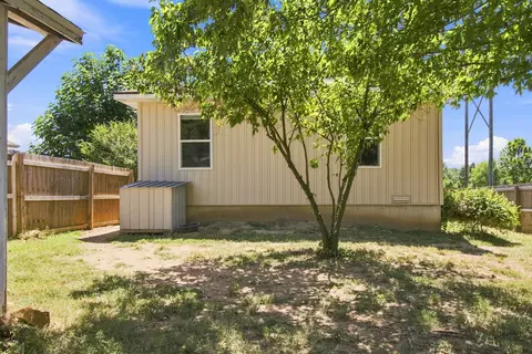 Exterior - 2217 W Hope Rd, Springfield, MO 65803 photo 6 of 8