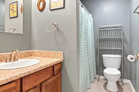 Bath - 2217 W Hope Rd, Springfield, MO 65803 photo 1 of 1