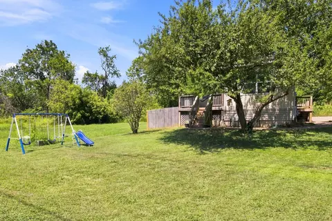Exterior - 2217 W Hope Rd, Springfield, MO 65803 photo 5 of 8