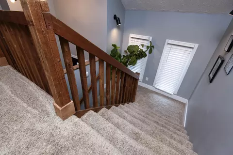 Entry Way - 4810 S Warwick Ave, Springfield, MO 65804 photo 3 of 3