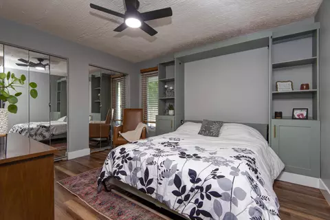 Bedroom - 4810 S Warwick Ave, Springfield, MO 65804 photo 1 of 4