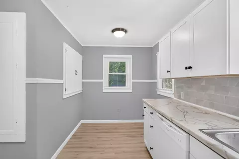 Kitchen - 210 E Georgia St, Ozark, MO 65721 photo 3 of 5