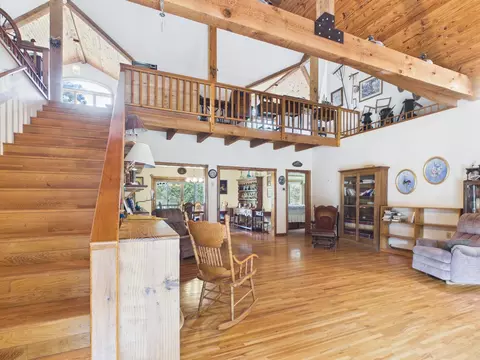 Living - 12283 Stave Mill Rd, Cabool, MO 65689 photo 3 of 3