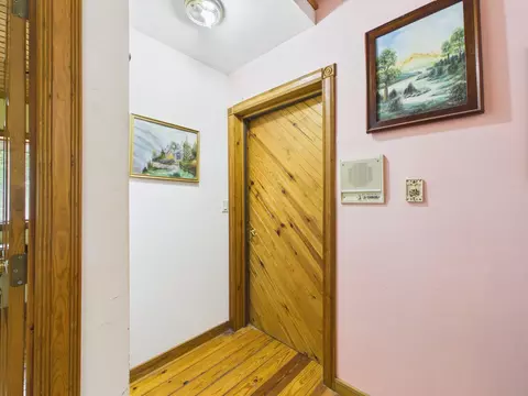 Entry Way - 12283 Stave Mill Rd, Cabool, MO 65689 photo 15 of 18