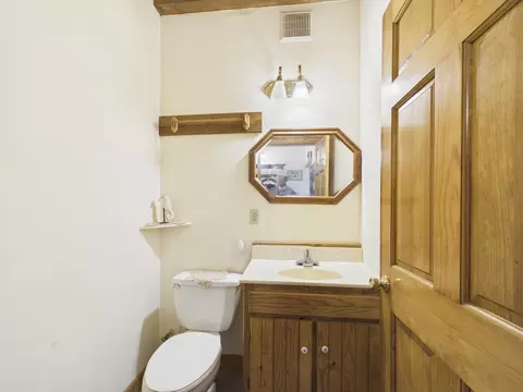 Bath - 12283 Stave Mill Rd, Cabool, MO 65689 photo 1 of 5