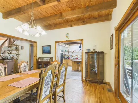 Dining - 12283 Stave Mill Rd, Cabool, MO 65689 photo 3 of 4