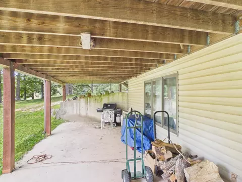 Exterior - 12283 Stave Mill Rd, Cabool, MO 65689 photo 10 of 66