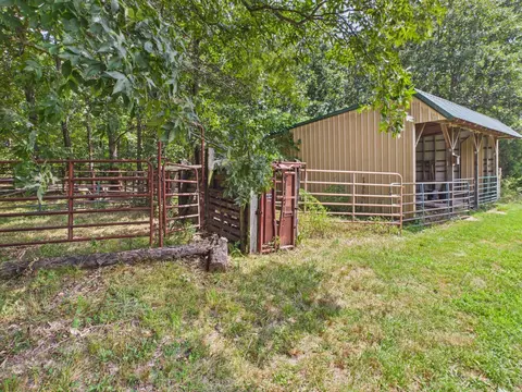 Exterior - 12283 Stave Mill Rd, Cabool, MO 65689 photo 44 of 66