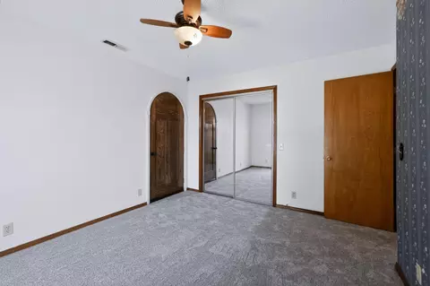 Bedroom - 3367 Kapok Dr, Seneca, MO 64865 photo 2 of 5