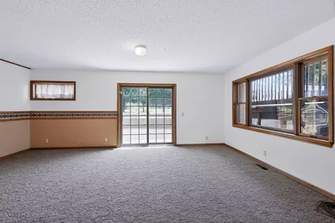 Living - 3367 Kapok Dr, Seneca, MO 64865 photo 9 of 9