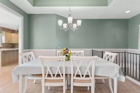 Dining - 5072 E Hedgerow Dr, Springfield, MO 65802 photo 2 of 2