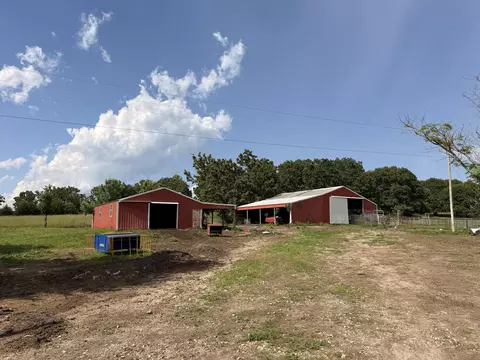 Exterior - 4710 State Route A, Macomb, MO 65702 photo 8 of 10