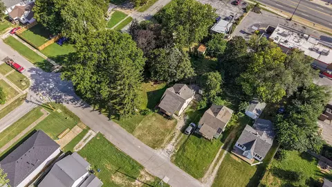 View/Area - 908 W Della St, Springfield, MO 65803 photo 2 of 3