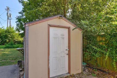 Other - 908 W Della St, Springfield, MO 65803 photo 3 of 3