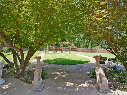 Exterior - 3003 W Sharon Dr, Ozark, MO 65721 photo 16 of 22