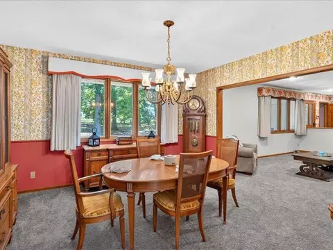 Dining - 3003 W Sharon Dr, Ozark, MO 65721 photo 2 of 2